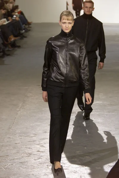 Look 24